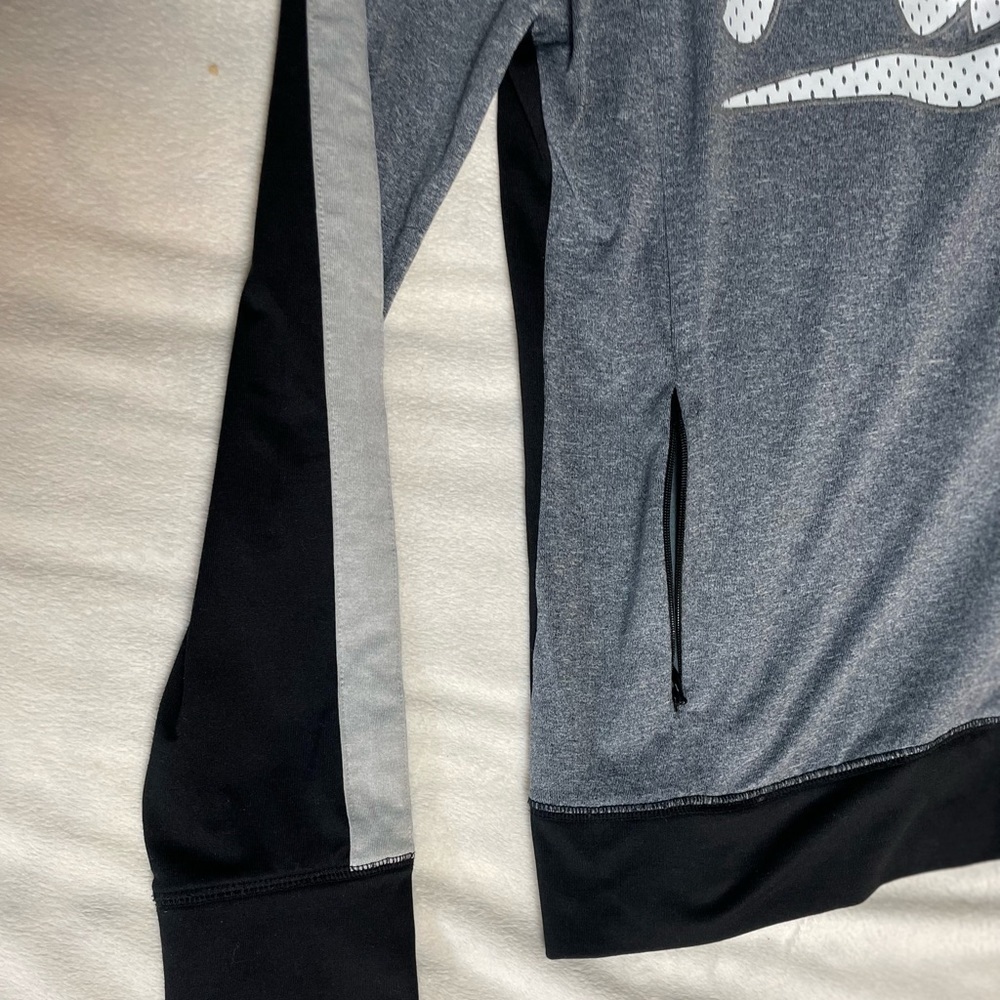 Pink (M) Quarter Zip - Picture 5 of 7